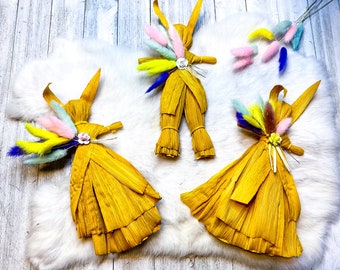 Ostara Harvest Hare Doll - GOLDEN YELLOW / Spring Poppet for Altar / Folk Dolls / Handcrafted Dyed Corn Husk Dolls