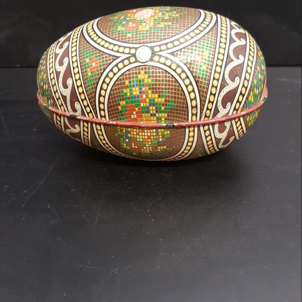 Vintage Tin Plate Decorated Easter Egg Storage Box Beautiful Pattern Design 4 1/2 inches