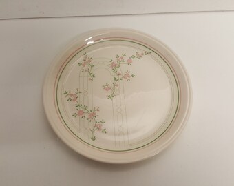 Bilton's / Coloroll Ironstone Tableware Pink Garland Flowers Trellis Pattern Plate 9 Inches
