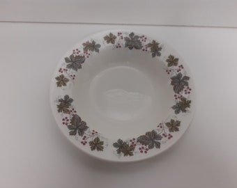 vintage Toscan Wedgwood Bone China Soupe Assiette Baies &Feuilles 8 7/8 pouces