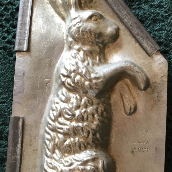 Metal Chocolate bunny Rabbit Mold Mould 9 3/4 inches~ Easter Bunny~ Metal Rabbit~aluminum rabbit candy mold