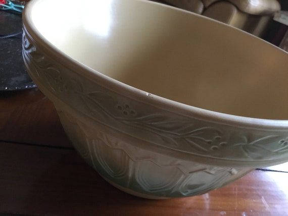Over & Back YELLOW WARE GREEN 6" Deep Bowl 1 ea       2 available 