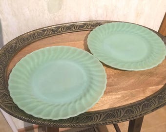 Anchor Hocking/Fire King Shell Swirled 10 inch Dinner Plates set of two