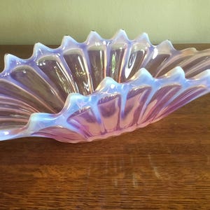 Vintage Fostoria pink opalescent Heirloom Centerpiece