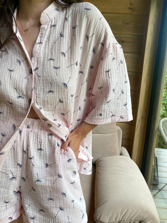 Women's pyjamas set Muslin pajamas Handmade pajamas T-shirt with pockets Pajama set Bridal party  Bridesmaid pajamas Christmas gift for her