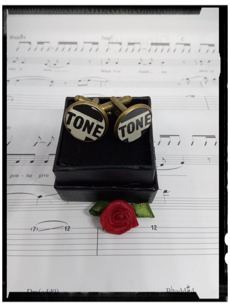 Recycled record 2 Tone cuff links.