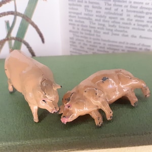 Vintage seltenes schlafendes Schwein und Sau - Johillco (1930) - Hohlguss Spielzeug