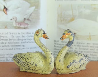 Vintage Swan Pair - John Hill (Johillco) - Cat No 500G (1930) - Lead Toy