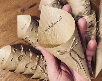 Rice cones, refined kraft paper with a choice of embossed texture, with the possibility of customization and decoration