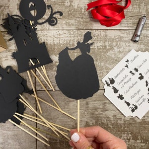 Shadow theater “Once upon a time...” - Set of cardboard puppets with LED torch - Puppet gift box with classic stories