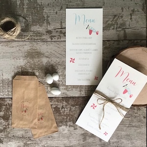 Cardboard menu with personalized graphics and in different formats.