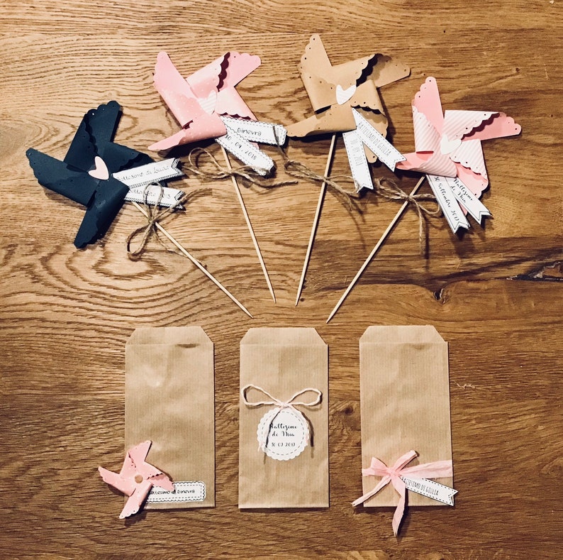 Set 10 Girandole di carta tag fiocco Pinwheel gift favor moulin à vent segnaposto feste di compleanno, battesimo, baby shower image 3