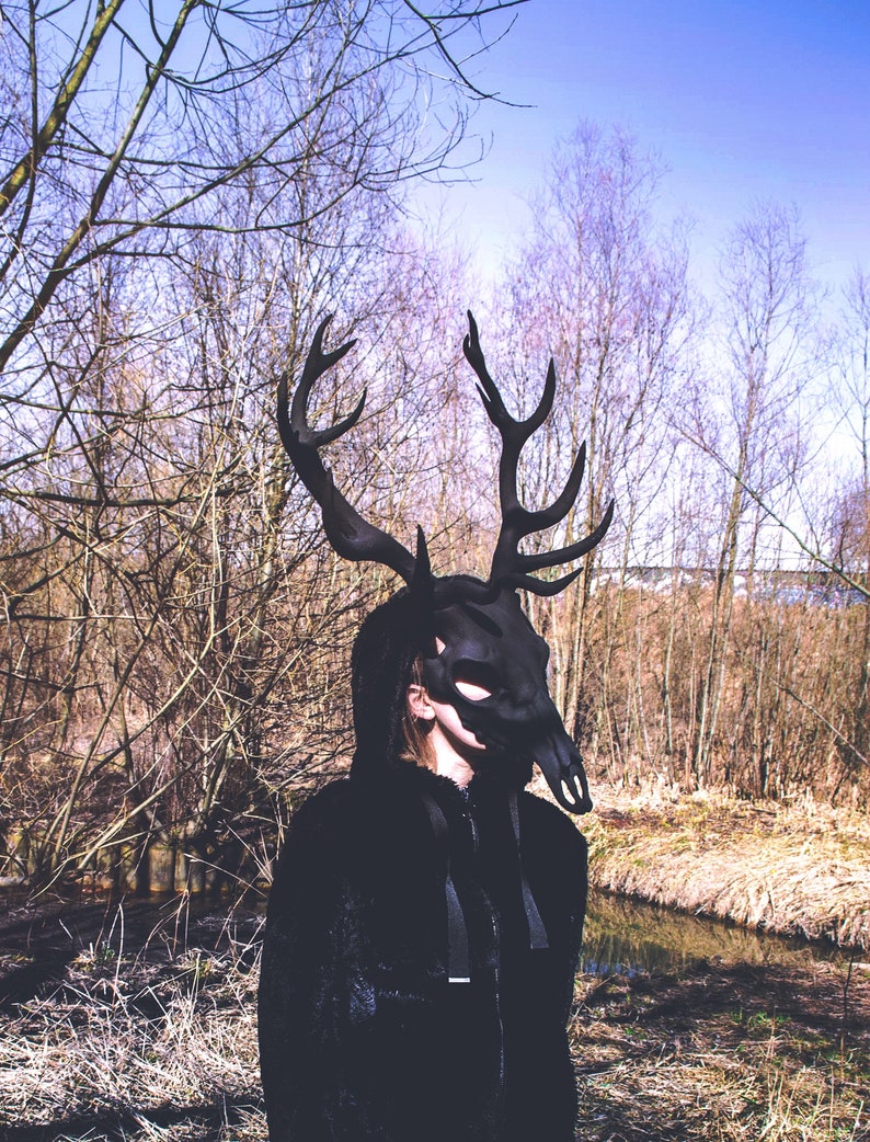 Deer skull Mask with Antlers /Wendigo Macabre Mask Buck | Etsy