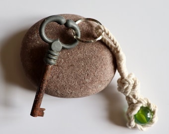 Sailor's keyring with Globe knot