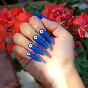 Evil Eyes Blue Jelly Press On Nails
