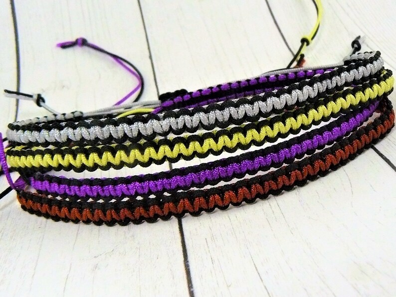 Two Tone Macrame String Bracelet Friendship Bracelet - Etsy
