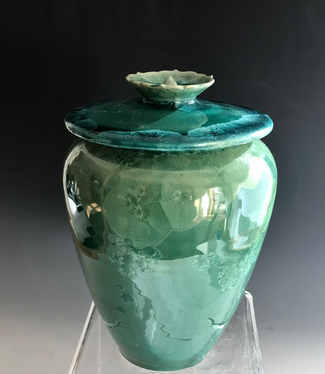 Emerald Green Cremation Urns, Ceramic Flower Decorative Urns
