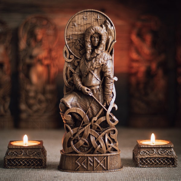 Skadi standbeeld, Skathi, Skade, Noorse goden, houtsnijwerk altaar heidens asatru viking god en goddes sculptuur houten Scandinavisch pantheon