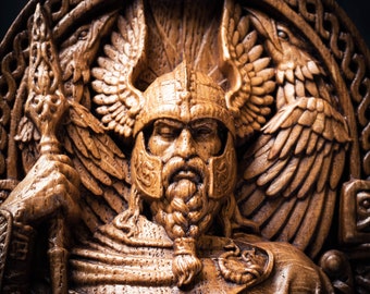 Statua di Odino, Padre di Tutti, Wotan, dei norreni, altare in legno intagliato pagano asatru dio vichingo e dea scultura pantheon scandinavo in legno