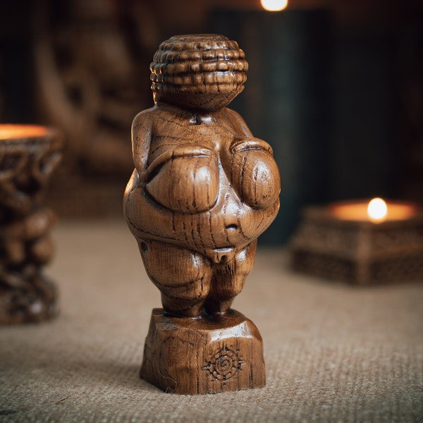 Venus von Willendorf - Figur, Statue Museum Replik - Archäologie