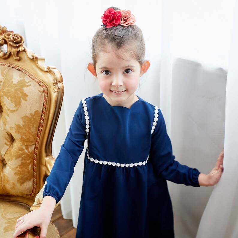 Girl-Tip the Scallops Navy Blue Dress