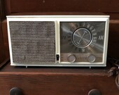 1960 39 s Vintage Zenith S-64184 Tubed AM FM Radio