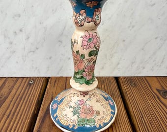 Vintage bloemenkandelaar keramiek blauw roze Cottagecore decor