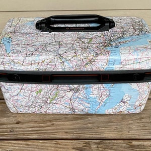 Capa de mapa vintage Samsonite Train Case com espelho para mapas de cidades dos EUA - Chave incluída