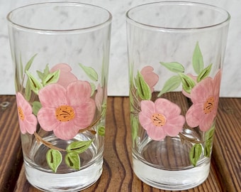 Set di 2 bicchieri da succo vintage Franciscan Desert Rose con decorazioni floreali rosa.