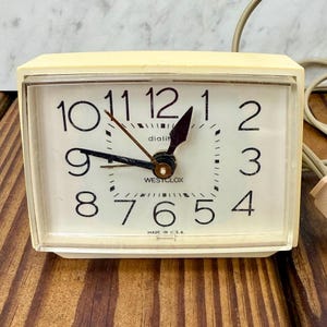 Vintage Westclox Bold II Electric Alarm Clock Model 22190 – Mid Century USA