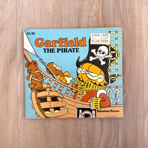 Garfield the Pirate - by Jim Davis - Mini Book - Vintage 1982 - Random House