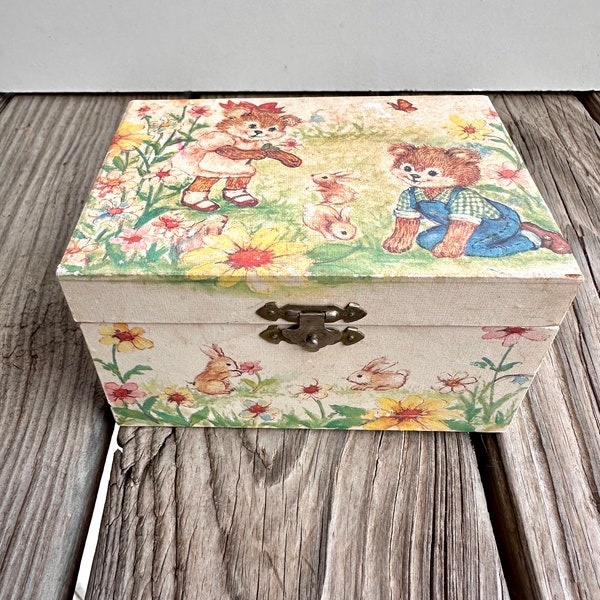 Vintage 1980's Teddy Bear Musical Jewelry Box by Powell - Made in Taiwan