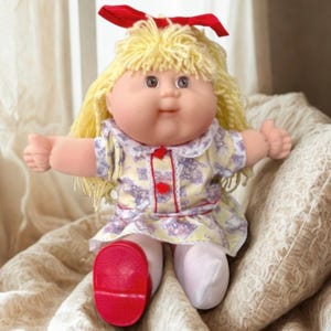 Vintage 1980s Cabbage Patch Kid Doll Tsukuda Japan Blonde Hair Missing Shoe