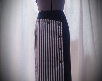 Gray & Black Striped Panel Skirt