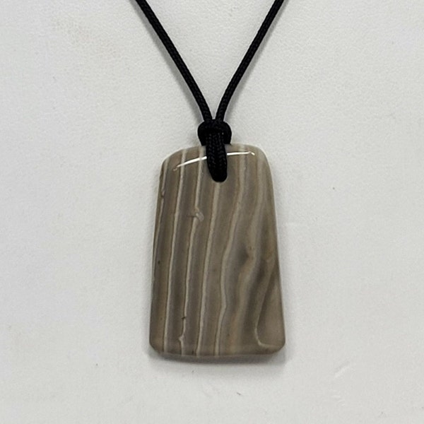 Striped Flint Pendant Necklace, Free Shipping (23967), Banded Flint Necklace, Flint Pendant, Pendantlady