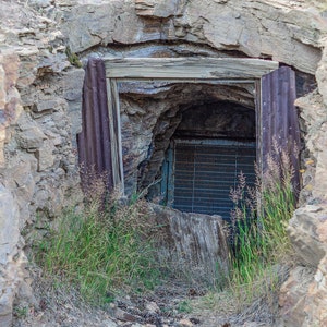 Scary Halloween Mine portal photoshop digital backdrop, overlay, adobe, photography, artist