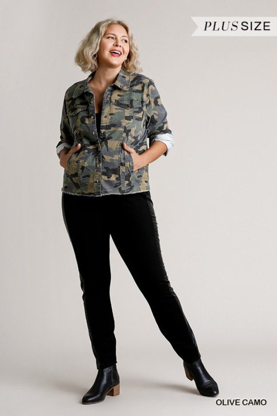 umgee camo jacket