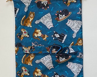 Dark blue cat Project Bag with front pocket
