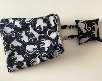 Shadow Kittens, Thread Catcher/Small Yarn Ball holder