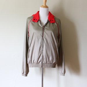 1980s Vintage Gray and Red Windbreaker