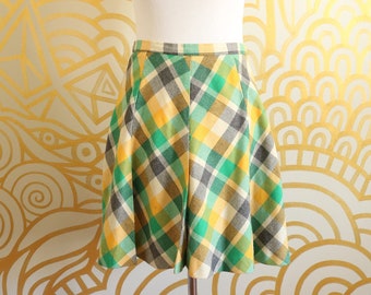 1970s Vintage Plaid Skirt