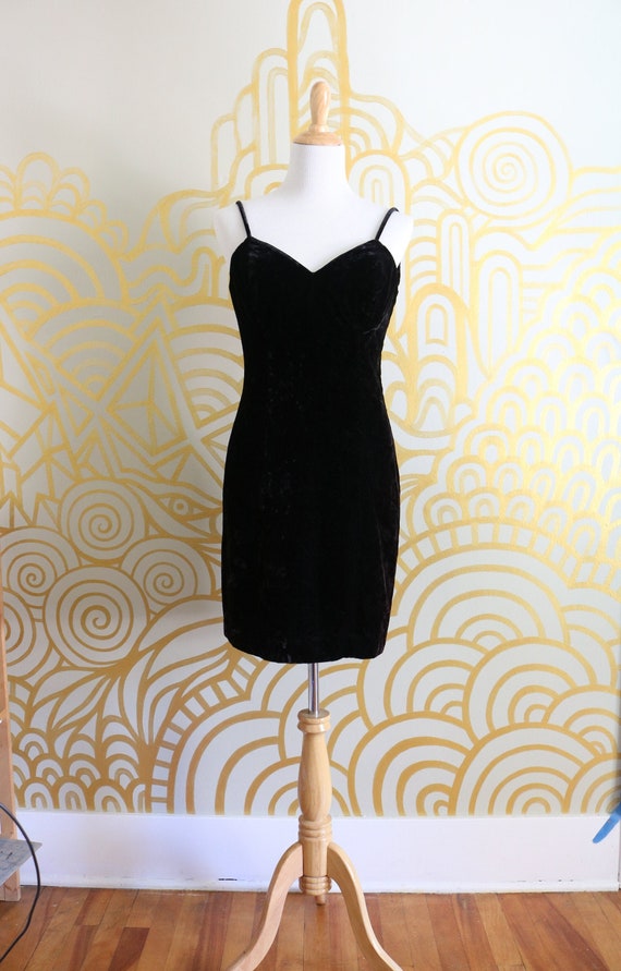 1990s Vintage Black Velvet Dress