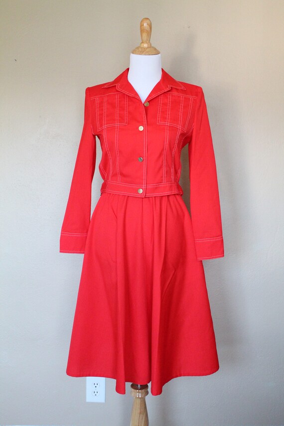 1970s Red Skirt and Jacket Set - image 2