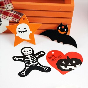 Carte en papier Kraft Halloween 60mm, 50 pièces, pour cadeaux, étiquetage, étiquettes de vente, étiquette en papier Kraft faite à la main pour mariage, bricolage PP066