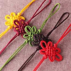 12 colori tra cui scegliere, 10 pezzi nodo cinese, accessori nappa, ciondolo nappa di seta di alta qualità YD090