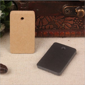 50pcs 20 * 32mm rectangle Kraft étiquettes en papier pour les cadeaux, étiquetage, vente Tags kraft papier fait à la main tag mariages bricolage PP001