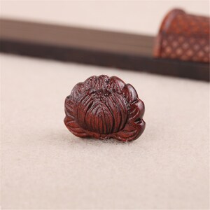 10PCS Natural Red Sandalwood Wood Beads,Carved Wood Beads Pendants ,DIY Crafts LW064
