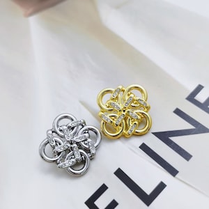 2 / 10 Stück chinesische Knoten Metall Knöpfe Flach Ebene Flugzeug Gold Silber Schaft, für Hemden Mäntel Pullover DIY Handwerk YO1081