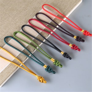 14 colori tra cui scegliere, 2 pezzi di nodo cinese in seta, accessori con nappe, ciondolo con nappe in seta di alta qualità YD128