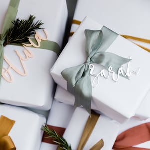 Personalized Name Gift Tag, Acrylic Christmas Gift Tag, Stocking Gift Tag, Custom Name Tag, Gift Wrap, Personalized Name Acrylic Ornament